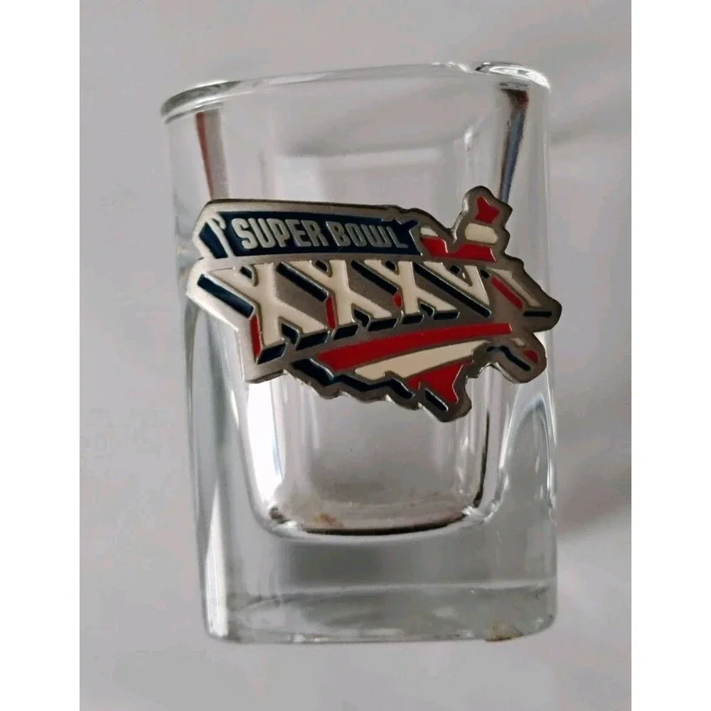 Superbowl XXXVI Shot Glass New England Patriots Champions